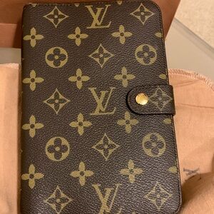 Louis Vuitton address book Vintage brand new